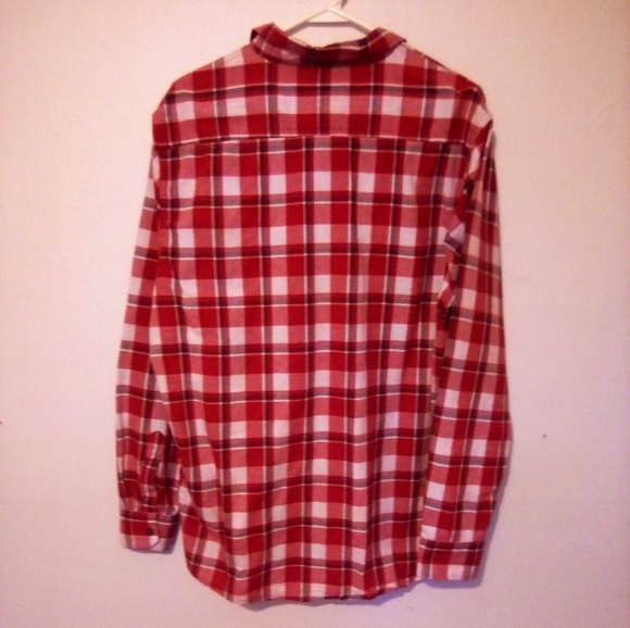 Wrangler Jeans Co. Plaid button down shirt - Picture 3 of 3